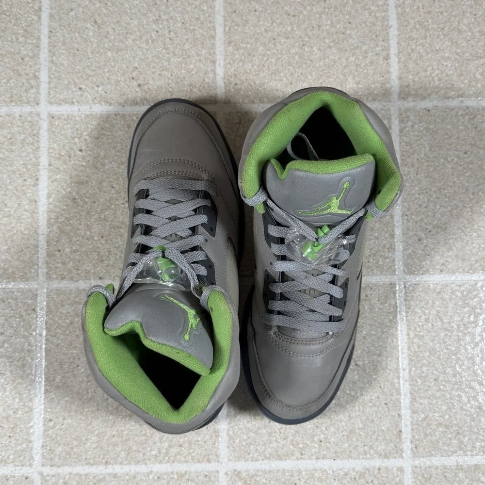 Jordan 5 Retro 